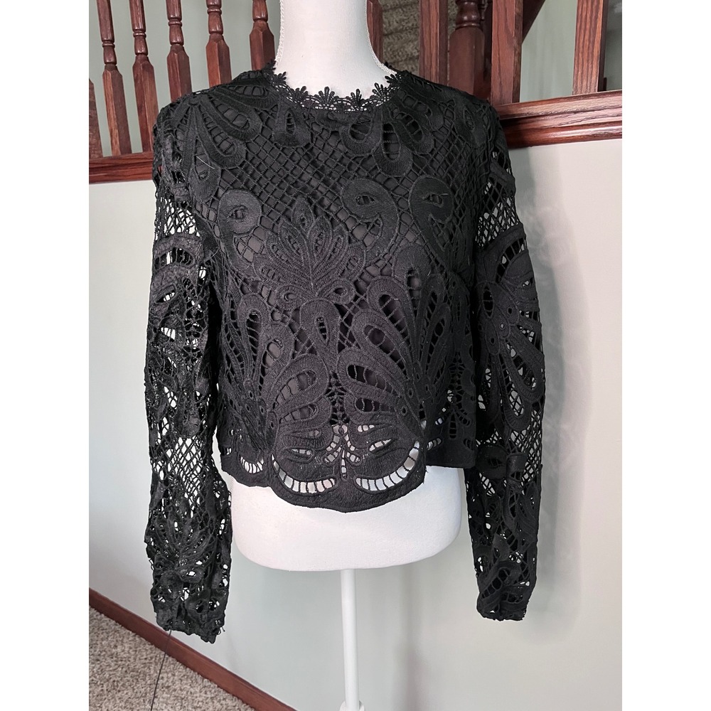 SHEIN Black Guipure Lace Cropped Top Long Sleeve Keyhole Back Size Large